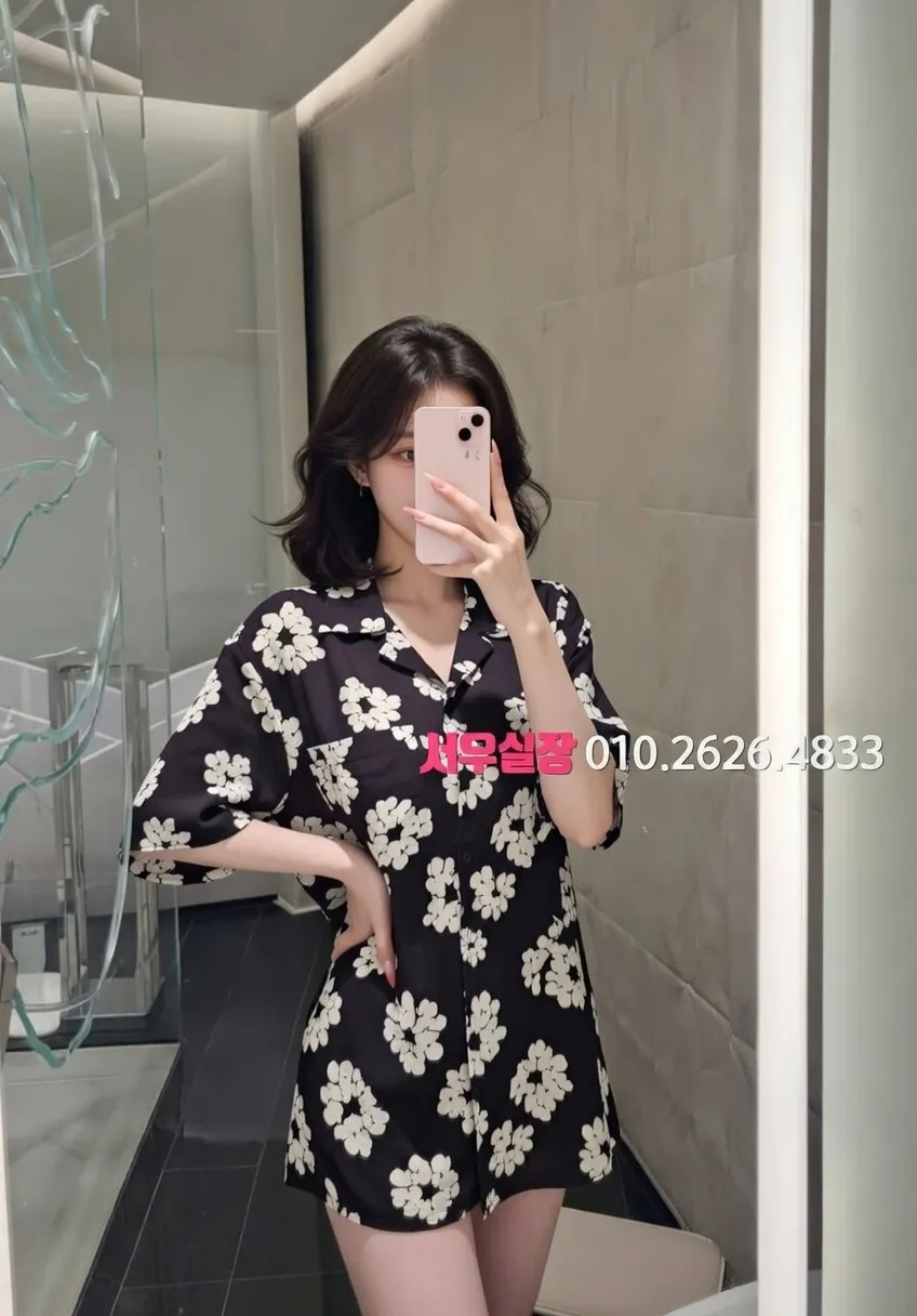 도곡동 다국적노래클럽 프리미엄 라인업 7번 프로필